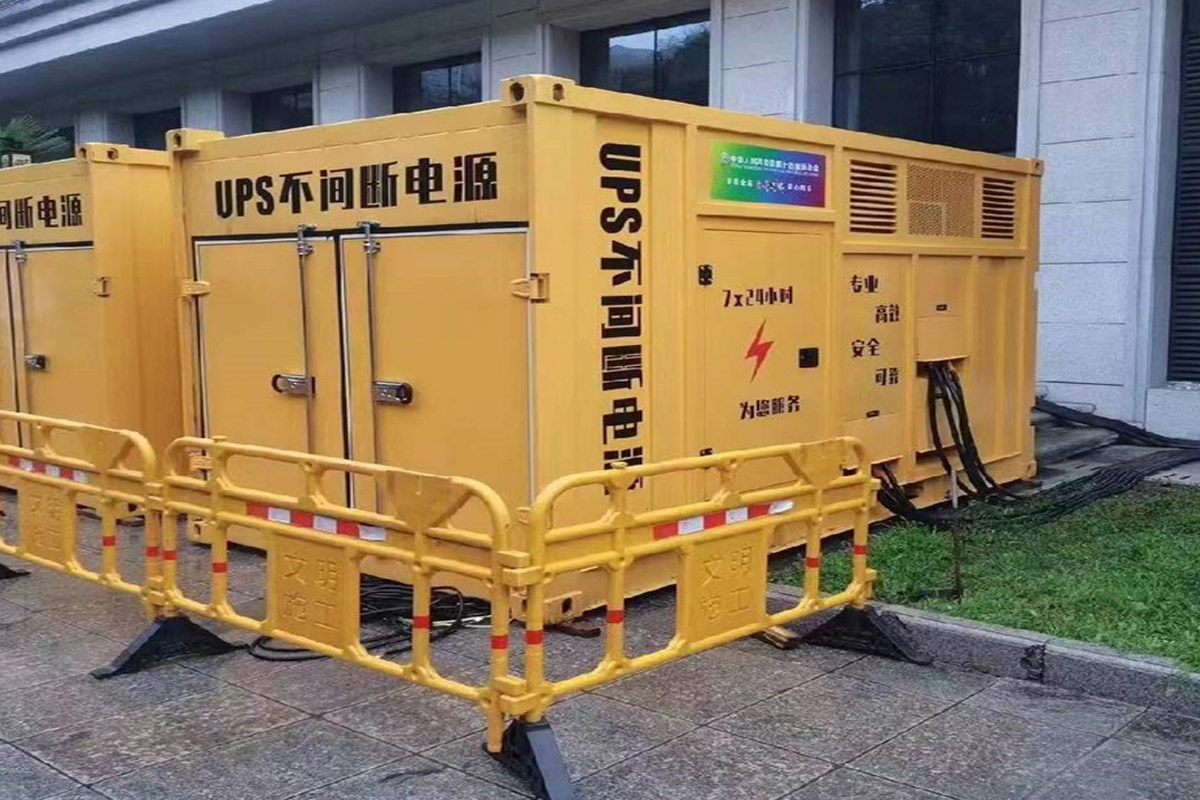 凤泉发电机租赁施工现场